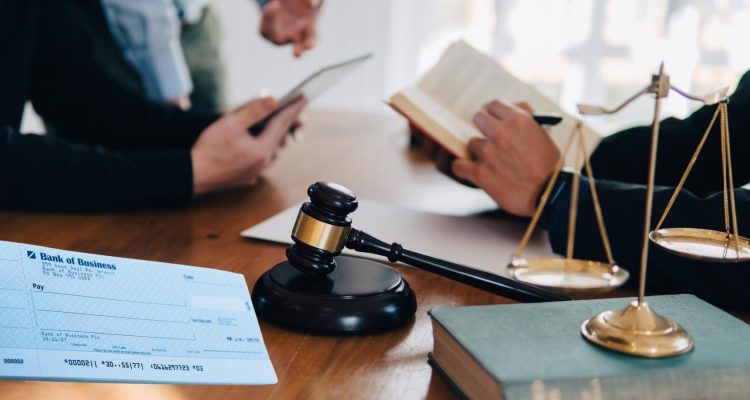 138 Cases Lawyer in Pune